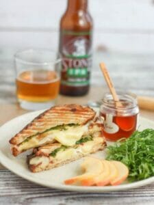 cropped-Chicken-Brie-and-Apple-Panini-6.jpg