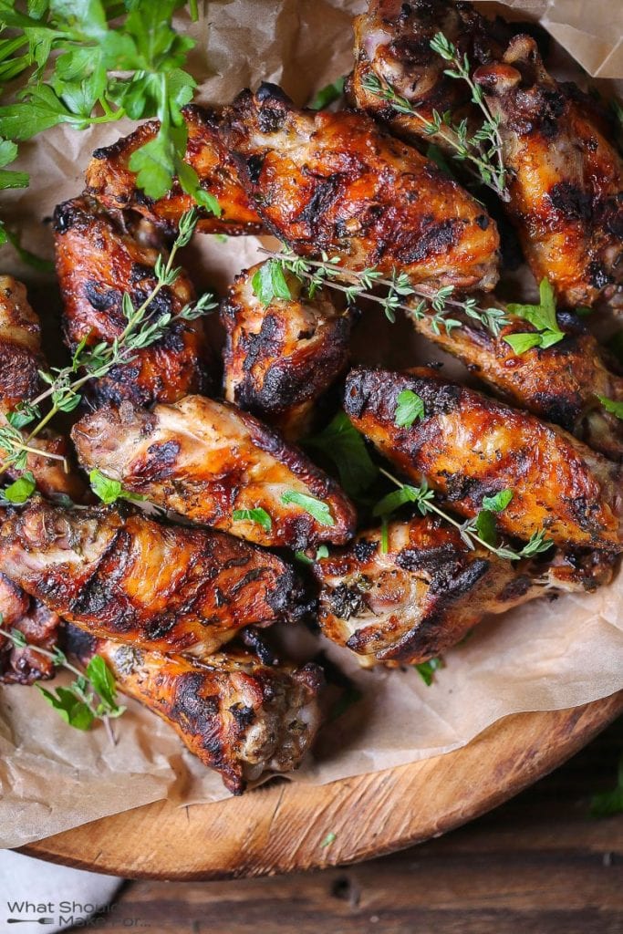 Garlic and Herb Marinated Grilled Chicken Wings